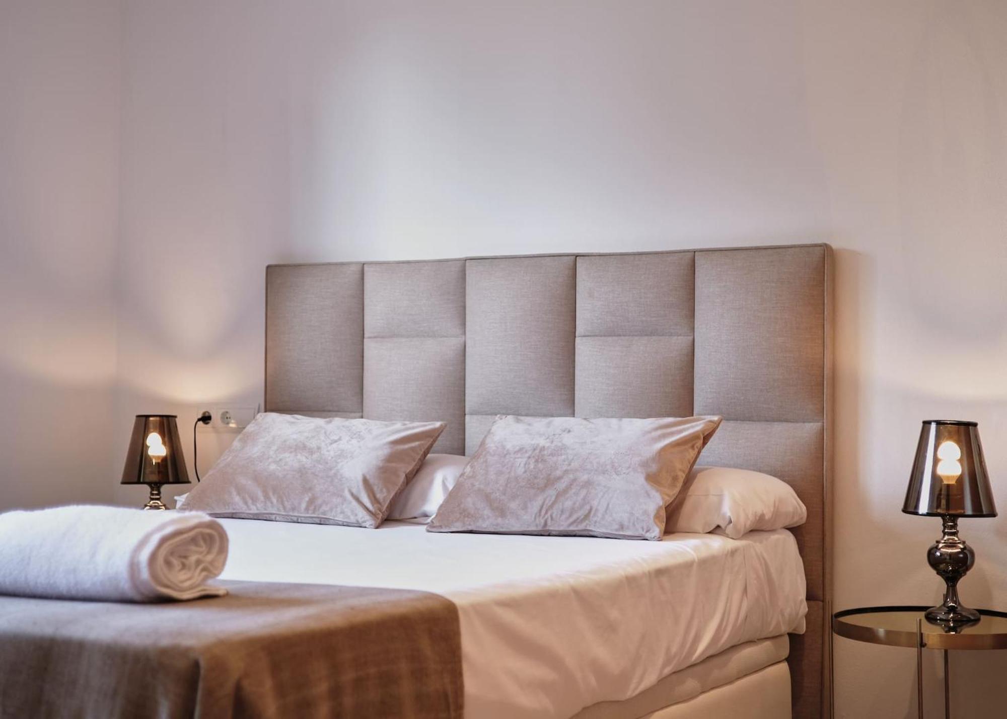 Villa Romeo 2Km From Ibiza Town And 1Km From Talamanca Beach Santa Eularia des Riu Exterior foto
