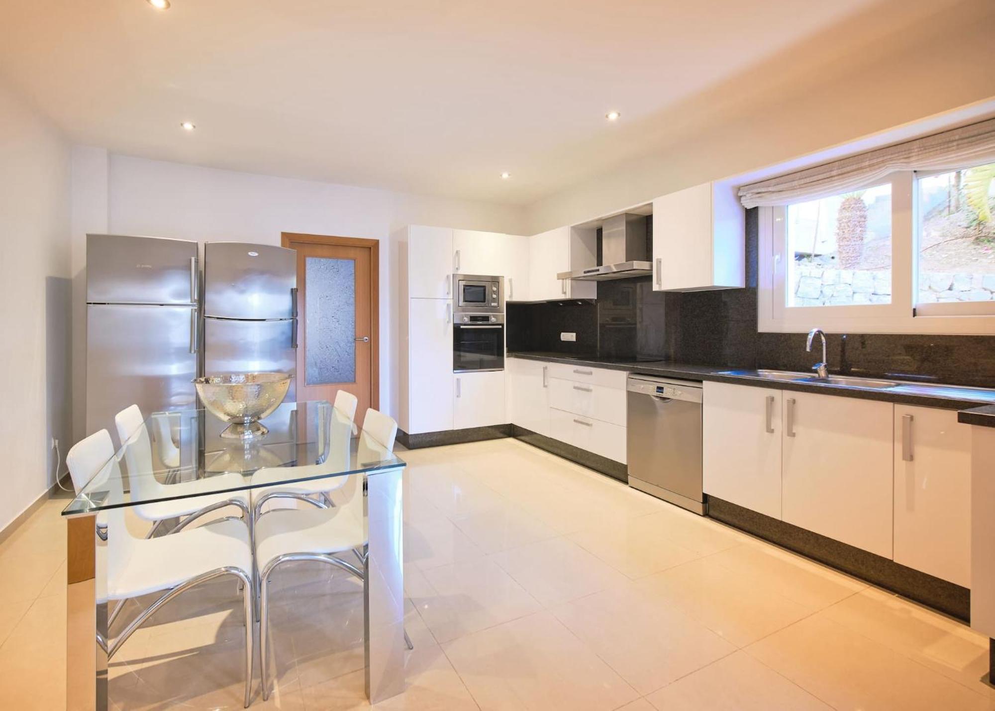 Villa Romeo 2Km From Ibiza Town And 1Km From Talamanca Beach Santa Eularia des Riu Exterior foto