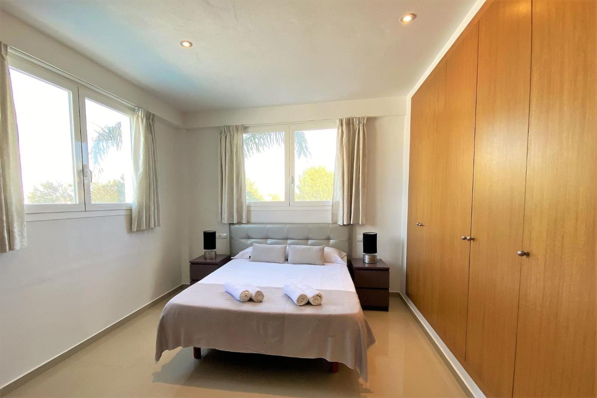 Villa Romeo 2Km From Ibiza Town And 1Km From Talamanca Beach Santa Eularia des Riu Exterior foto