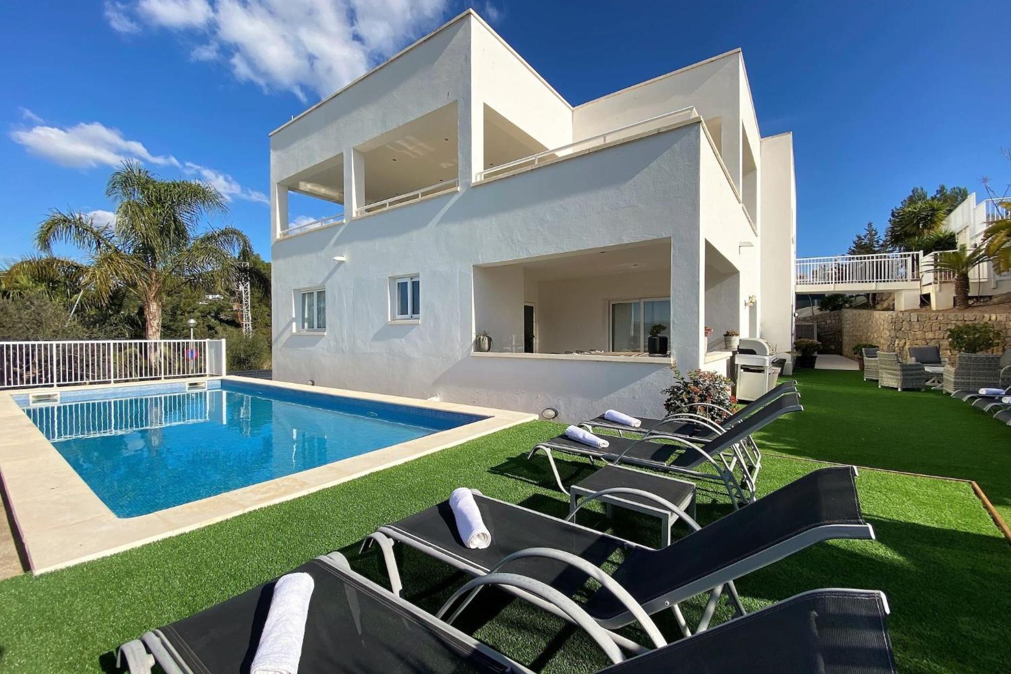 Villa Romeo 2Km From Ibiza Town And 1Km From Talamanca Beach Santa Eularia des Riu Exterior foto