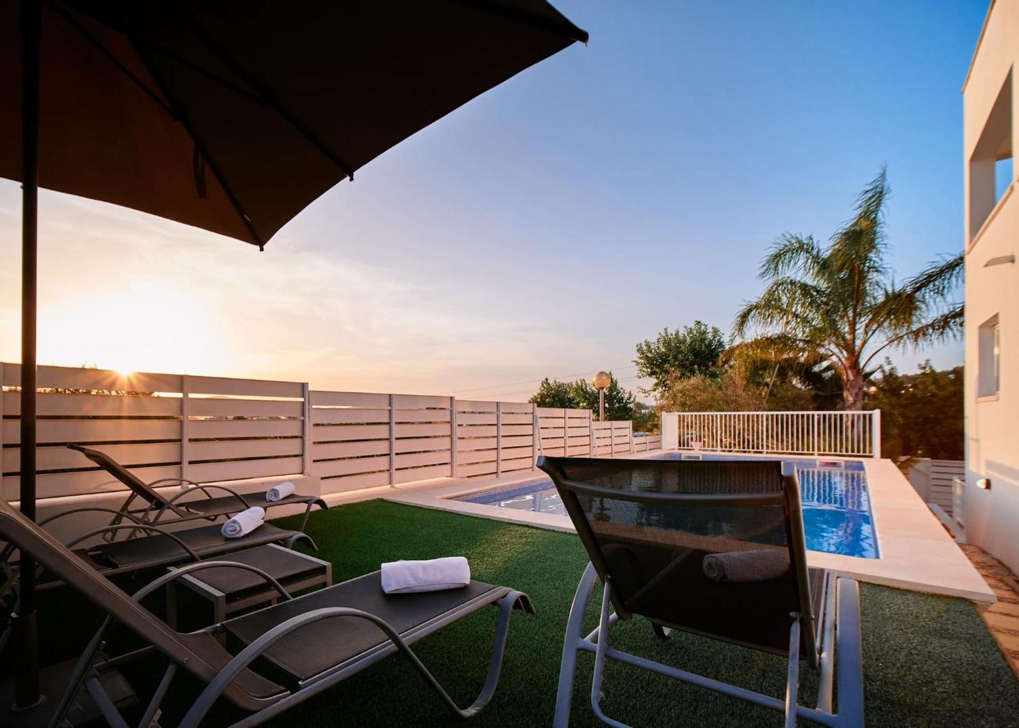 Villa Romeo 2Km From Ibiza Town And 1Km From Talamanca Beach Santa Eularia des Riu Exterior foto
